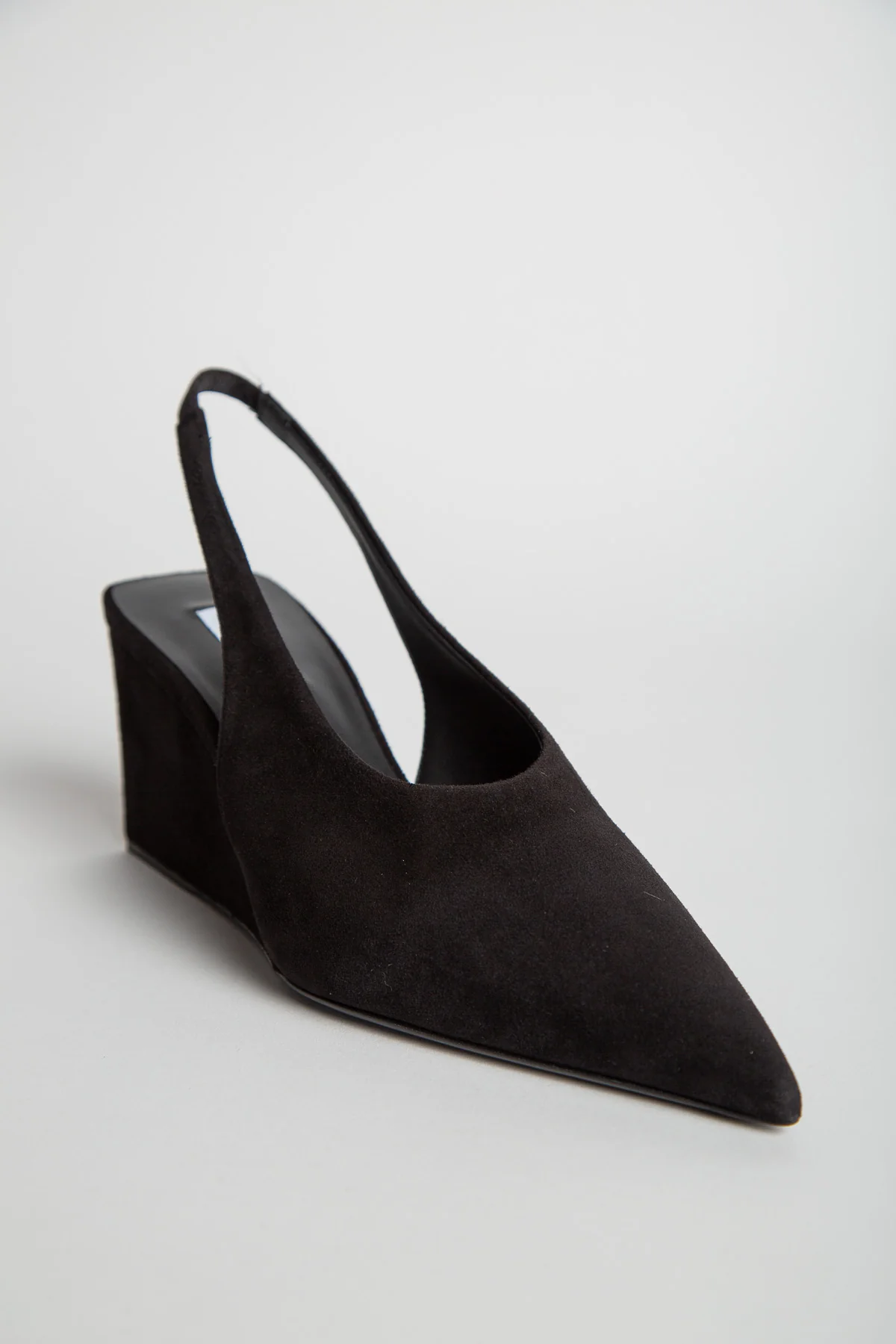 ALAÏA | CUBE WEDGE SLINGBACKS IN SUEDE - Image 3