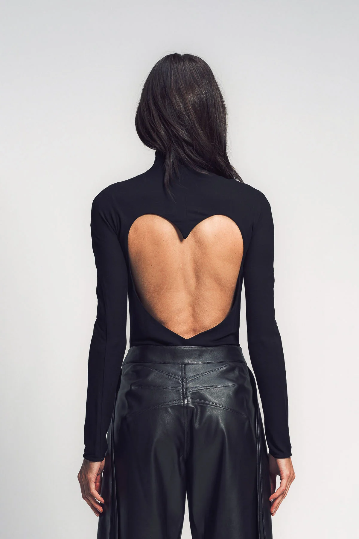 ALAÏA | FLUID JERSEY HEART BODYSUIT - Image 4