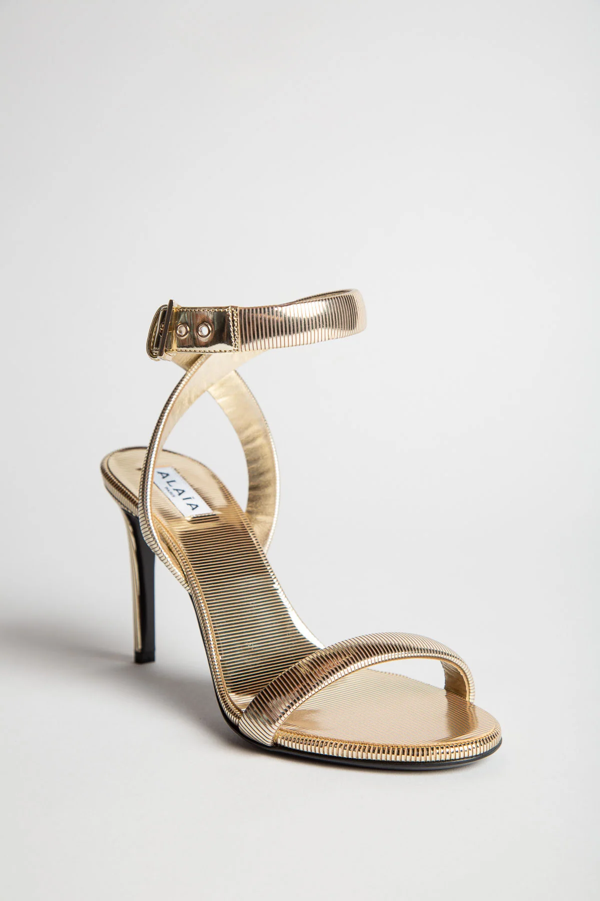 ALAÏA | GOLD LEATHER SANDALS - Image 3