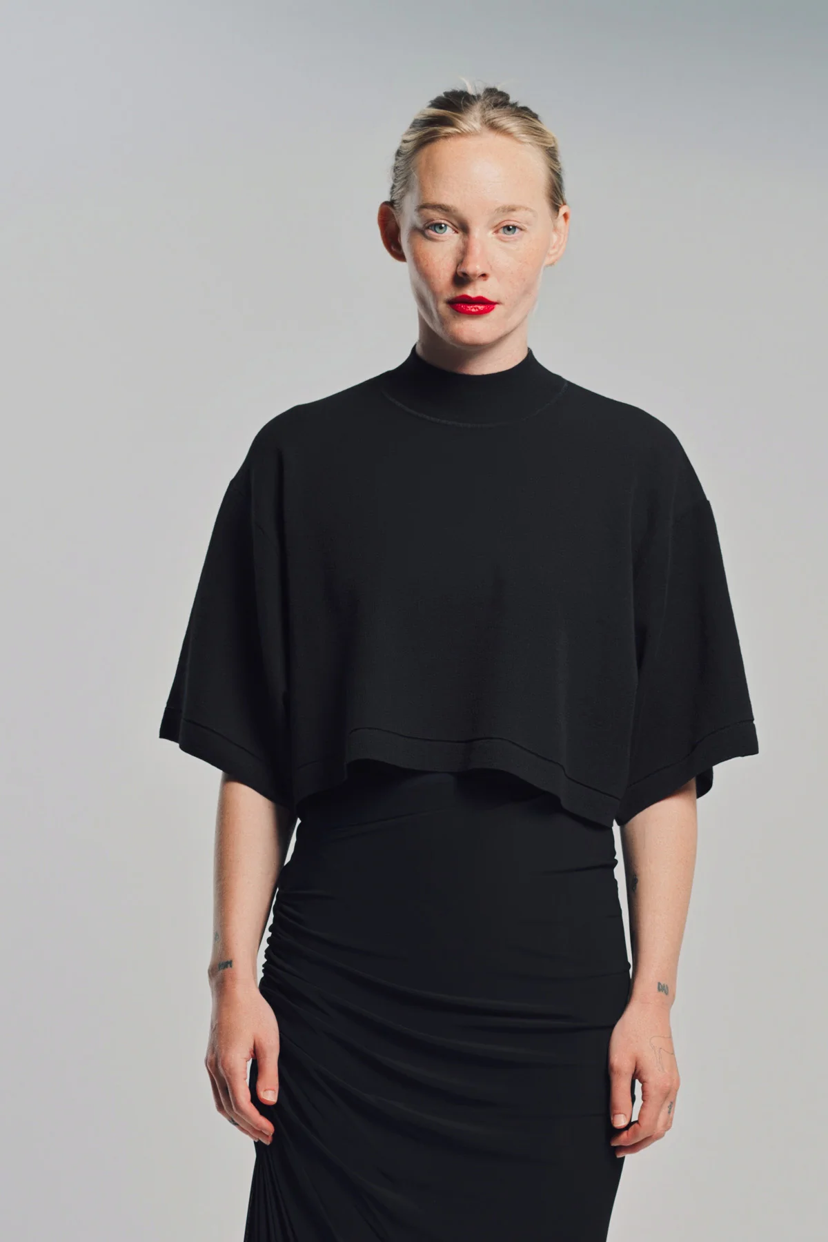 ALAÏA | KNITTED CROPPED T-SHIRT - Image 2