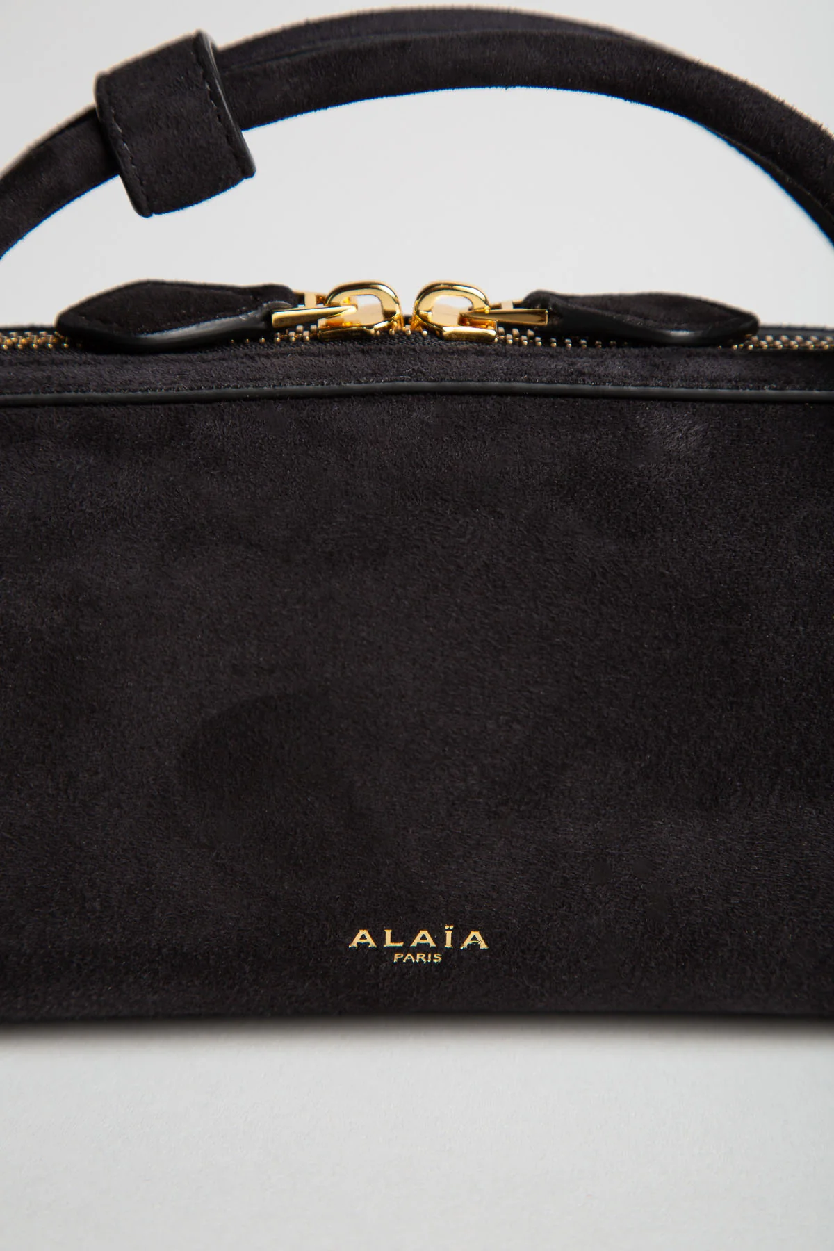 ALAIA | LE TECKEL CLUTCH IN SUEDE GOATSKIN - Image 5