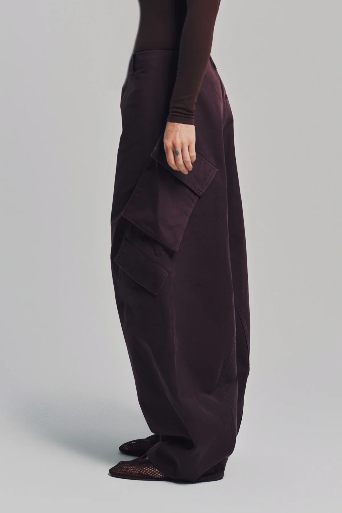 ALAÏA | ROUND CARGO PANTS - Image 3