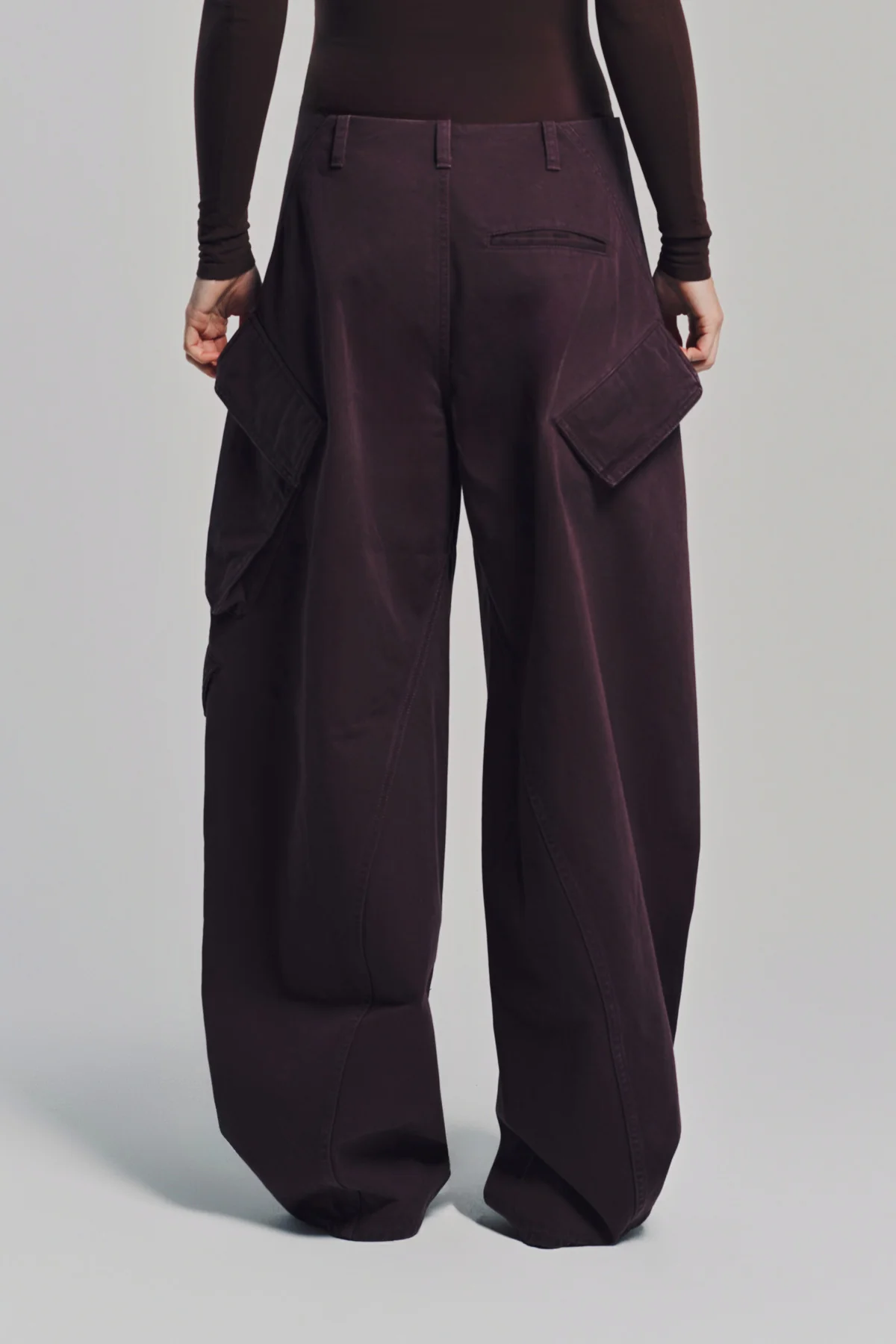 ALAÏA | ROUND CARGO PANTS - Image 4