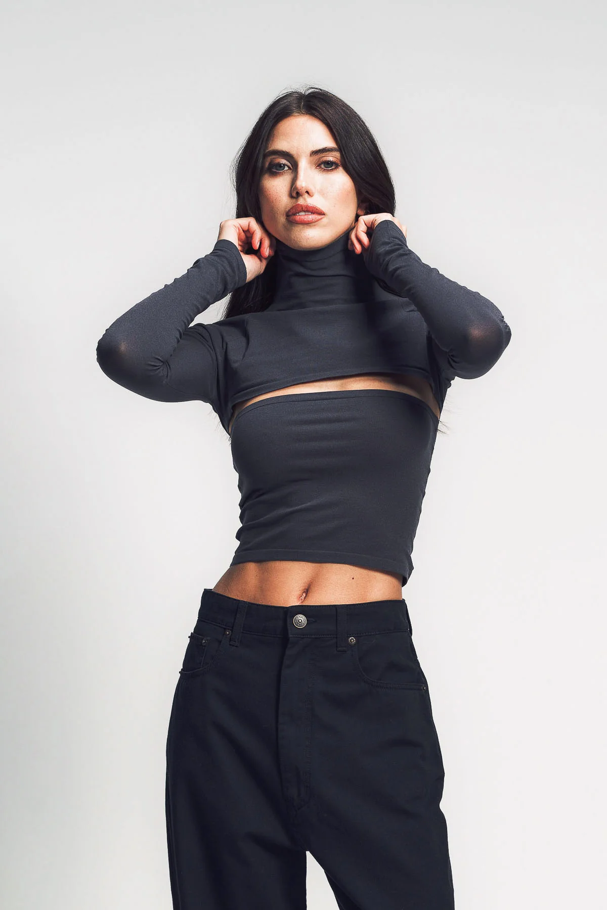 ALAÏA | SECOND-SKIN KNIT CUT-OUT LONG SLEEVE TOP - Image 5
