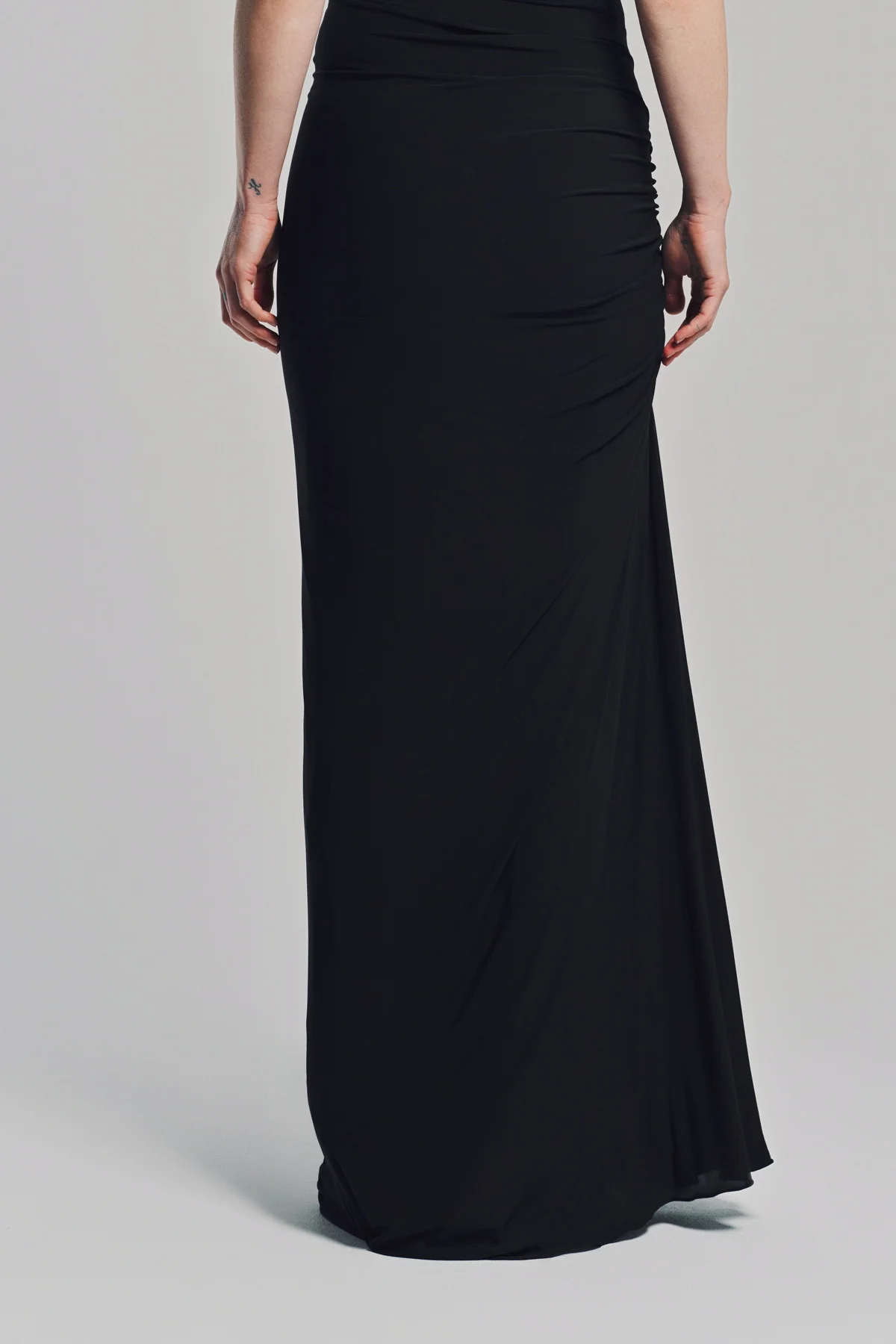 ALAÏA | SOFT JERSEY DRAPED SKIRT - Image 4