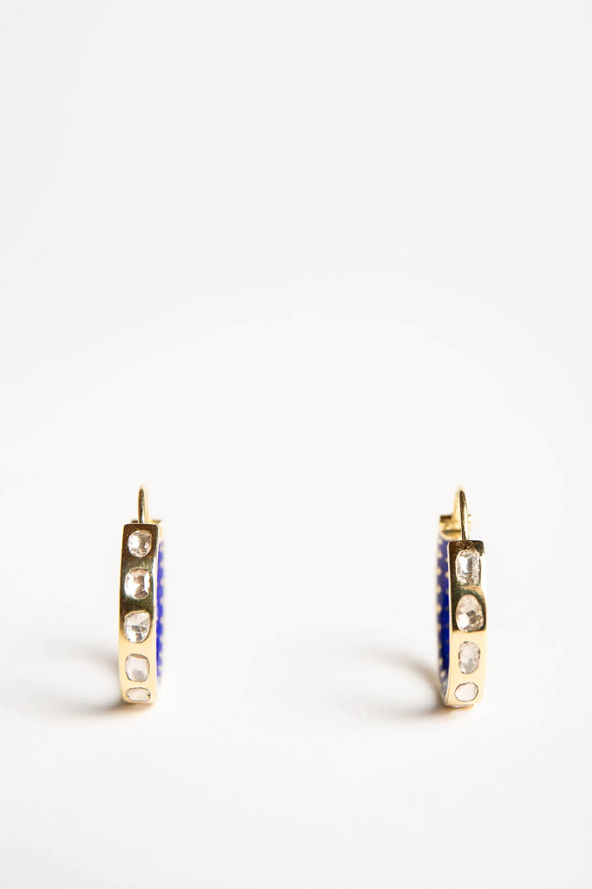 AMRAPALI LONDON | 18K YELLOW GOLD ENAMEL DIAMOND HOOP EARRINGS