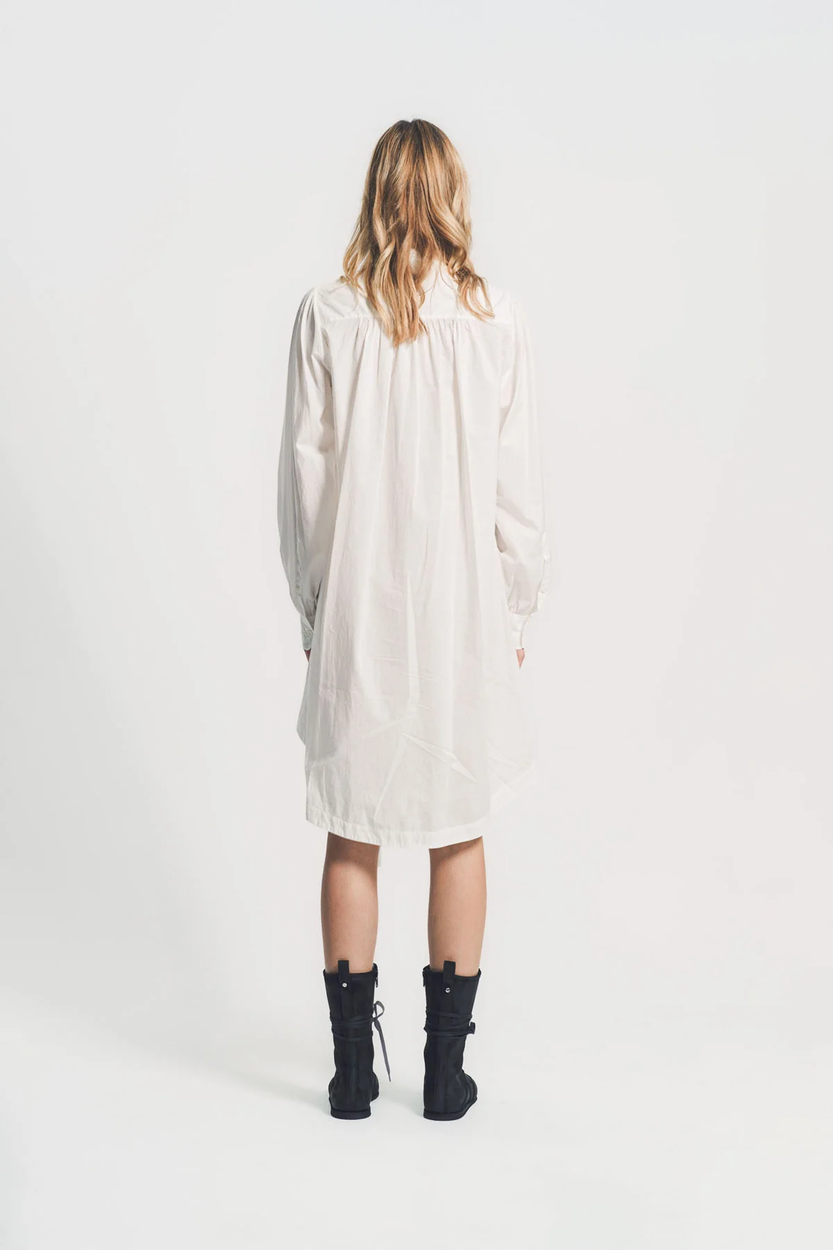 ANN DEMEULEMEESTER | DOT WRINKLED CROPPED LONG SLEEVE TOP - Image 4
