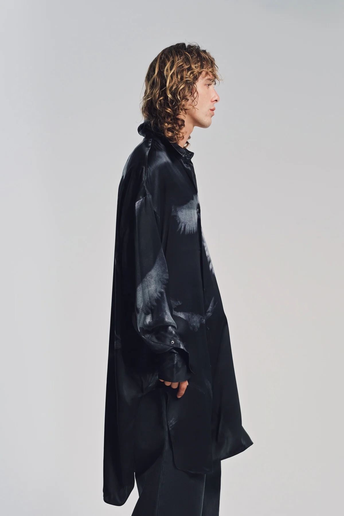 ANN DEMEULEMEESTER | JONAH OVERSIZED SHIRT - Image 5
