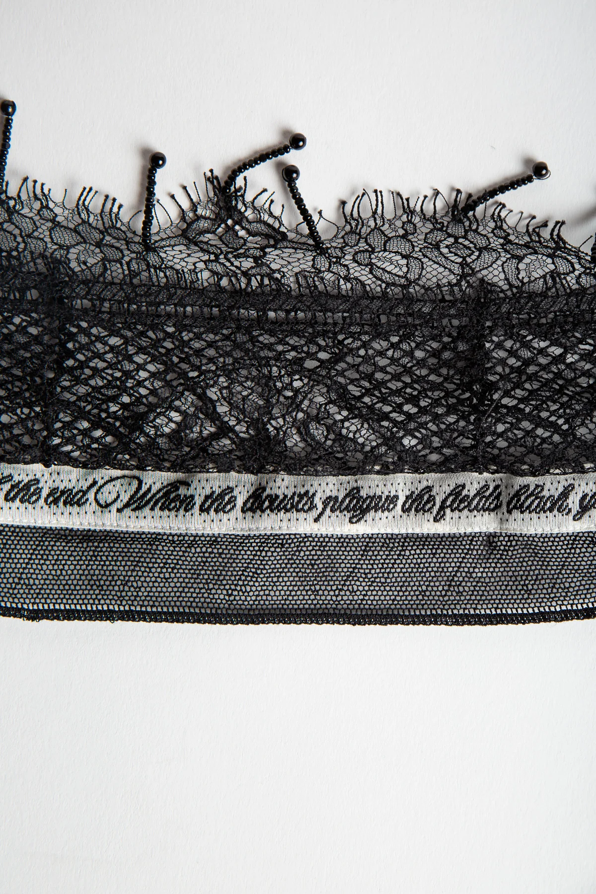 ANN DEMEULEMEESTER | KLAS EMBROIDERED LACE CAP - Image 2