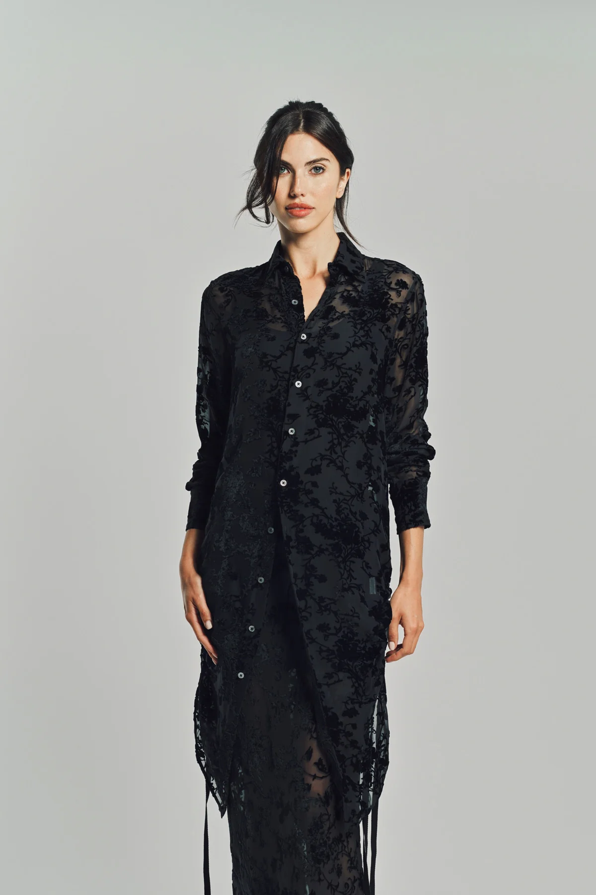 ANN DEMEULEMEESTER | RADA HIGH COMFORT DÈVORÈ SHIRT - Image 2