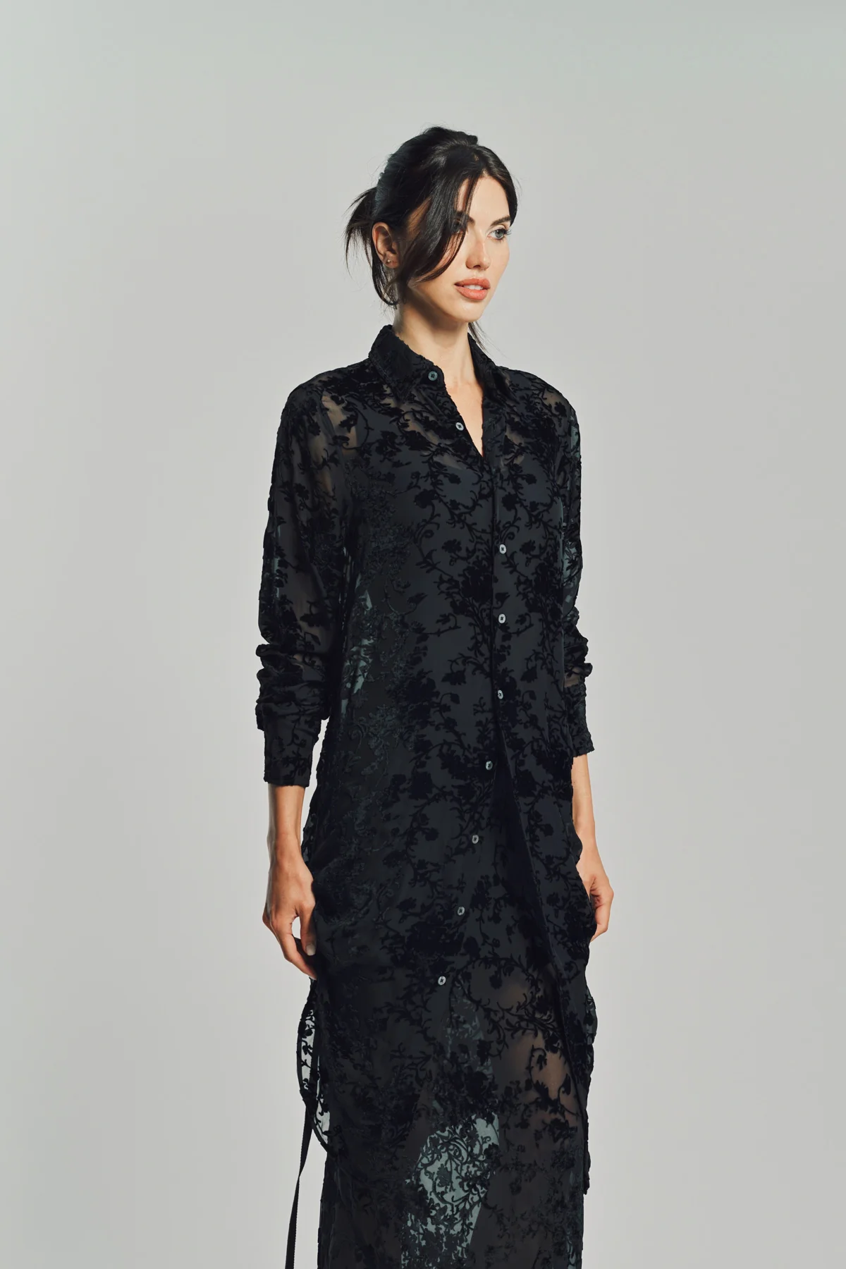 ANN DEMEULEMEESTER | RADA HIGH COMFORT DÈVORÈ SHIRT - Image 4
