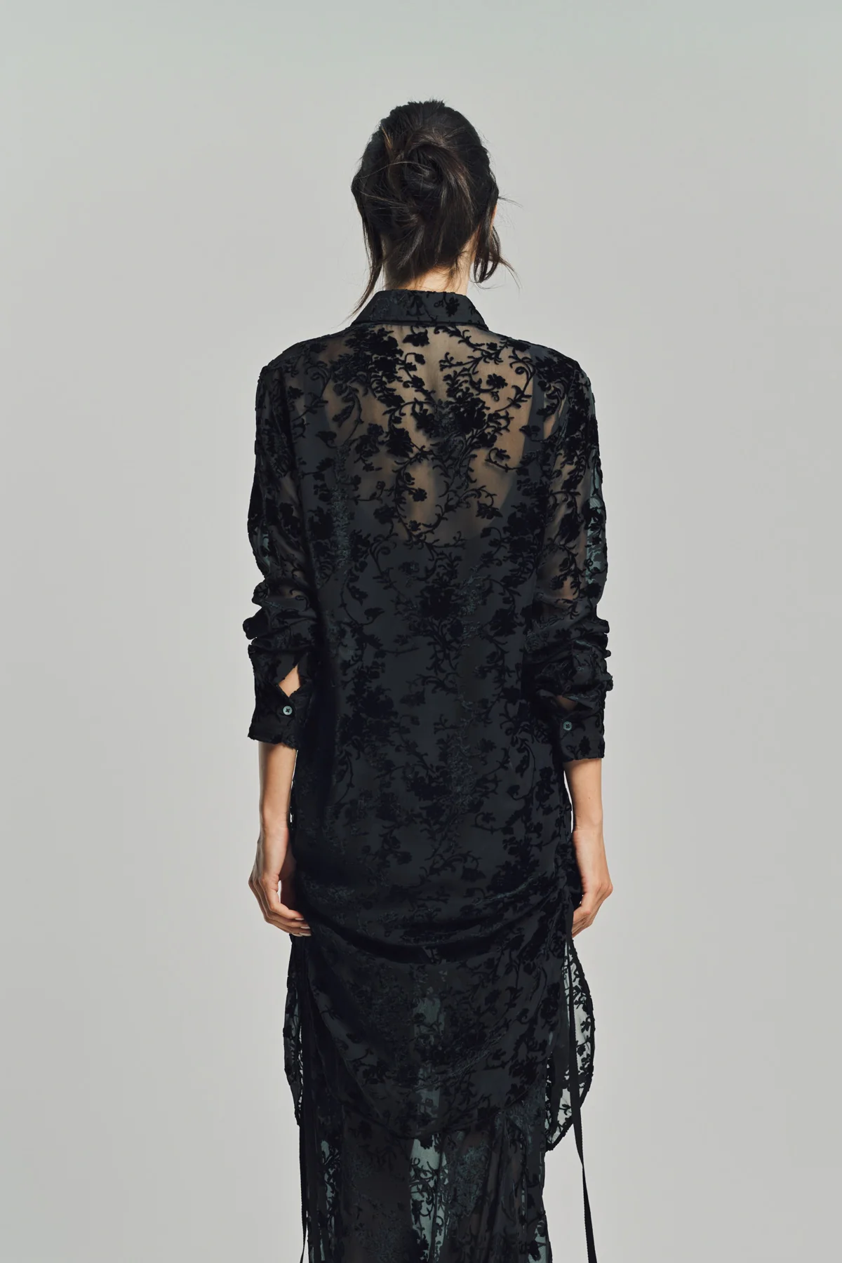 ANN DEMEULEMEESTER | RADA HIGH COMFORT DÈVORÈ SHIRT - Image 5