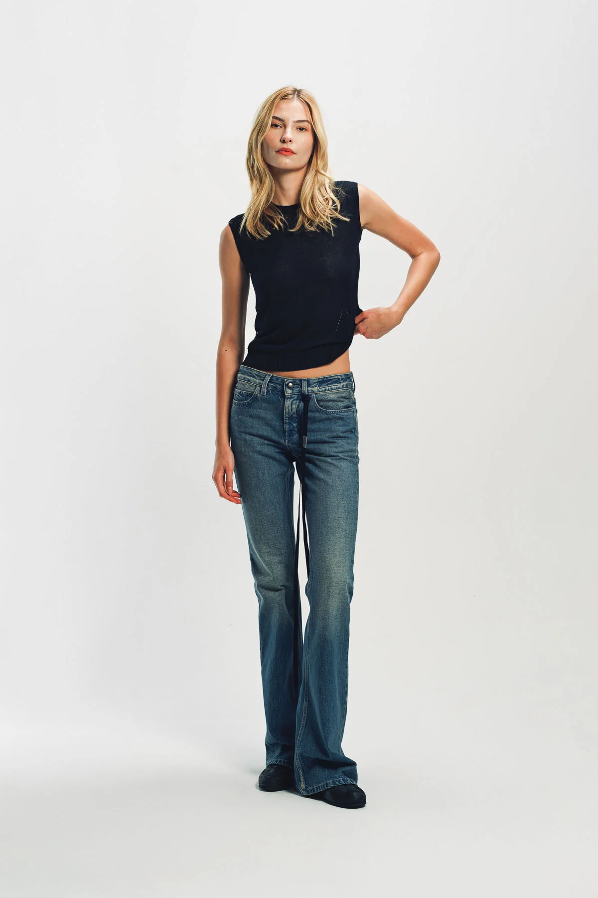 ANN DEMEULEMEESTER | ROKA SEAMLESS SLEEVELESS KNIT TOP
