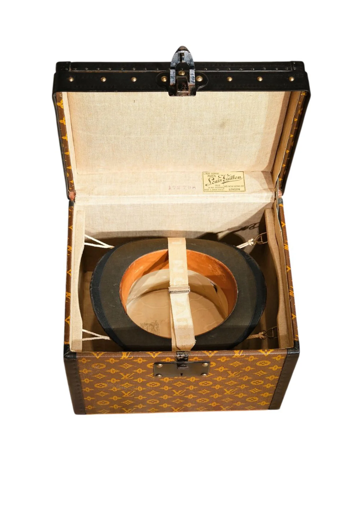 BAGGAGE COLLECTION | LOUIS VUITTON HATS TRUNK C.1906 - Image 5
