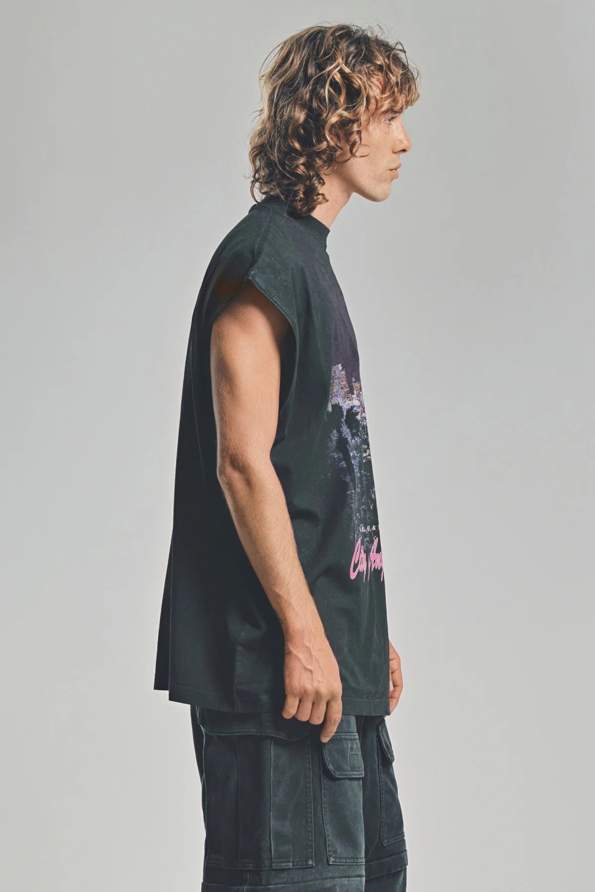 BALENCIAGA | 'CITY OF ANGELS' SLEEVELESS T-SHIRT - Image 5