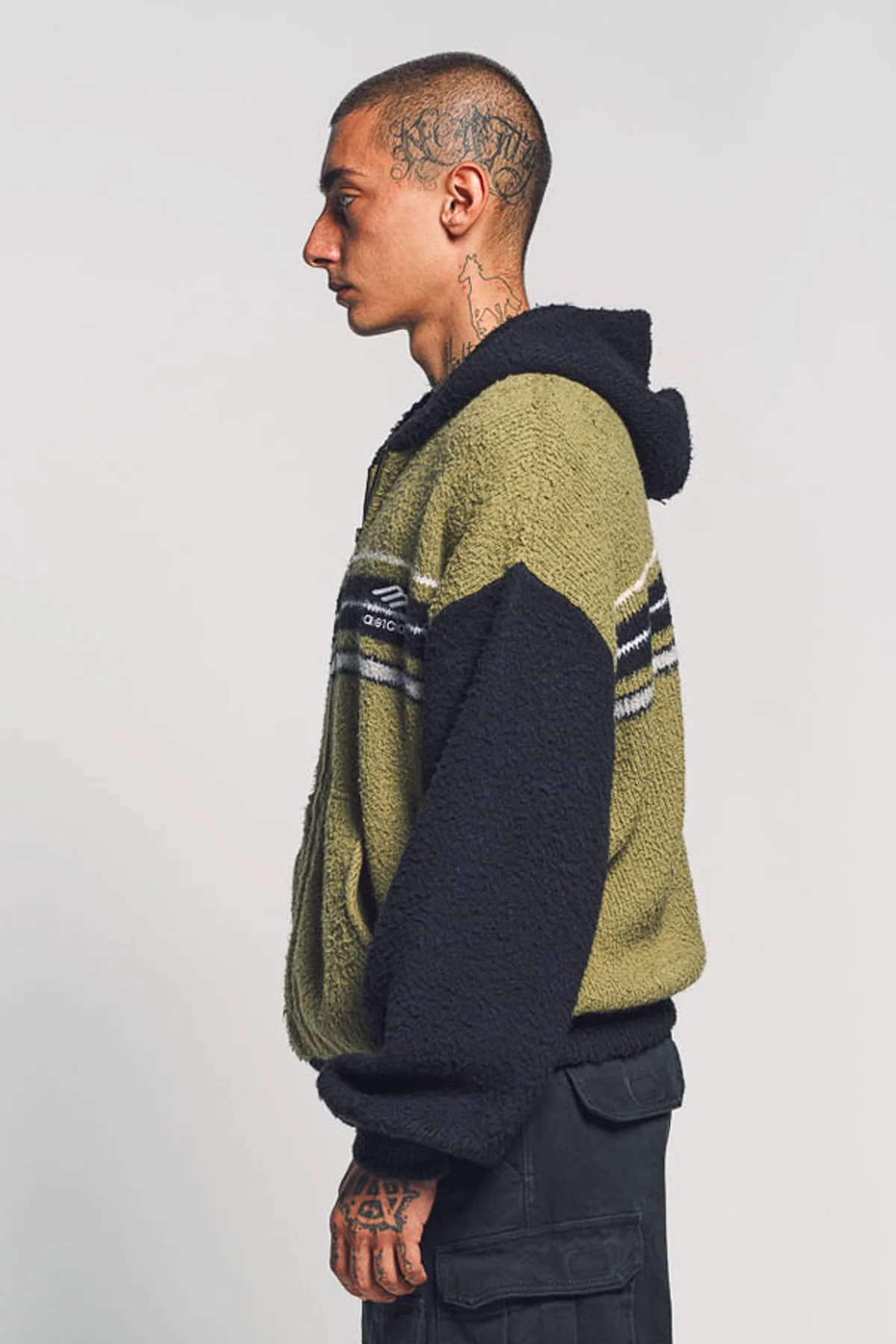 BALENCIAGA | FLUFFY ZIP-UP HOODIE - Image 3