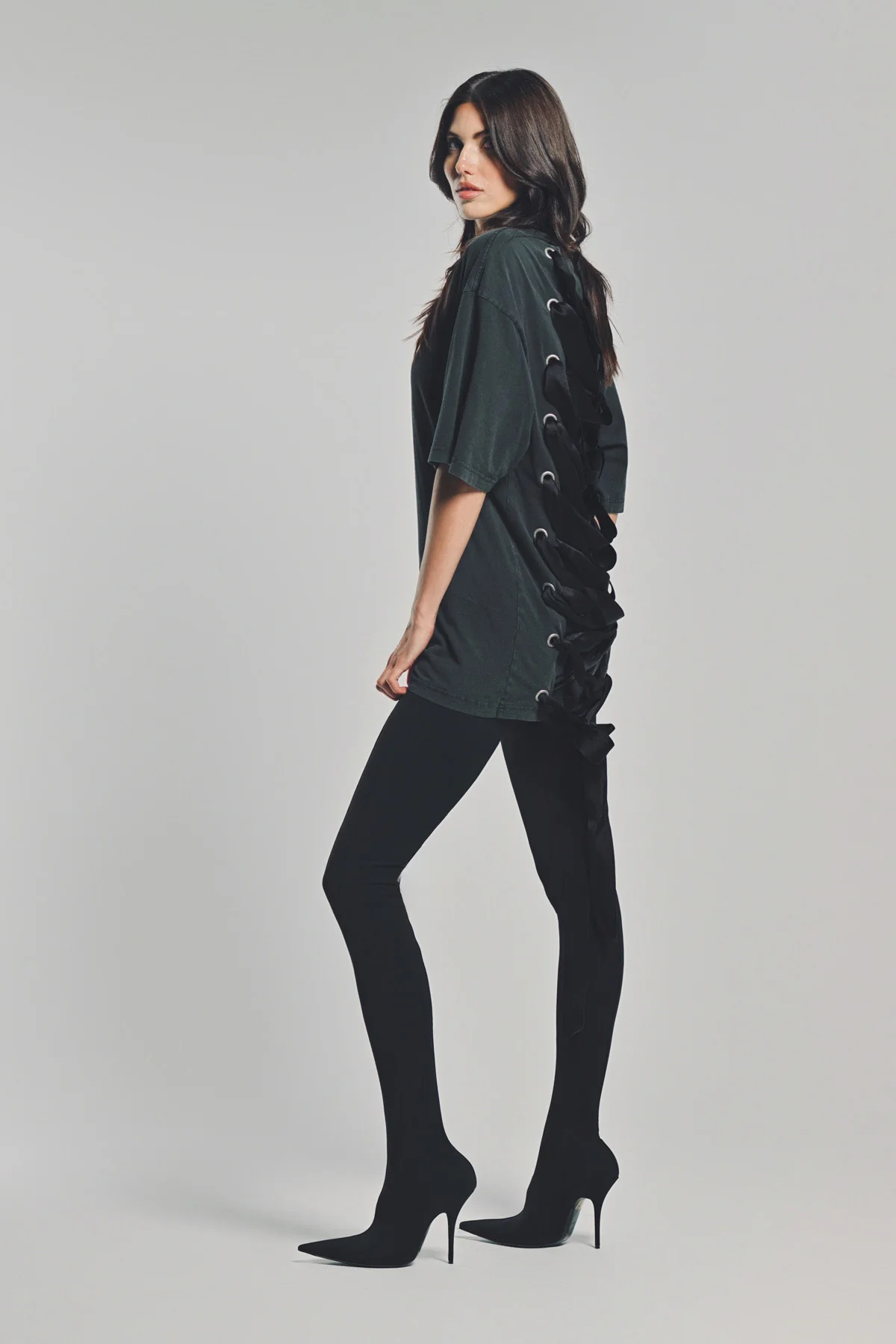 BALENCIAGA | LACE-UP T-SHIRT - Image 5