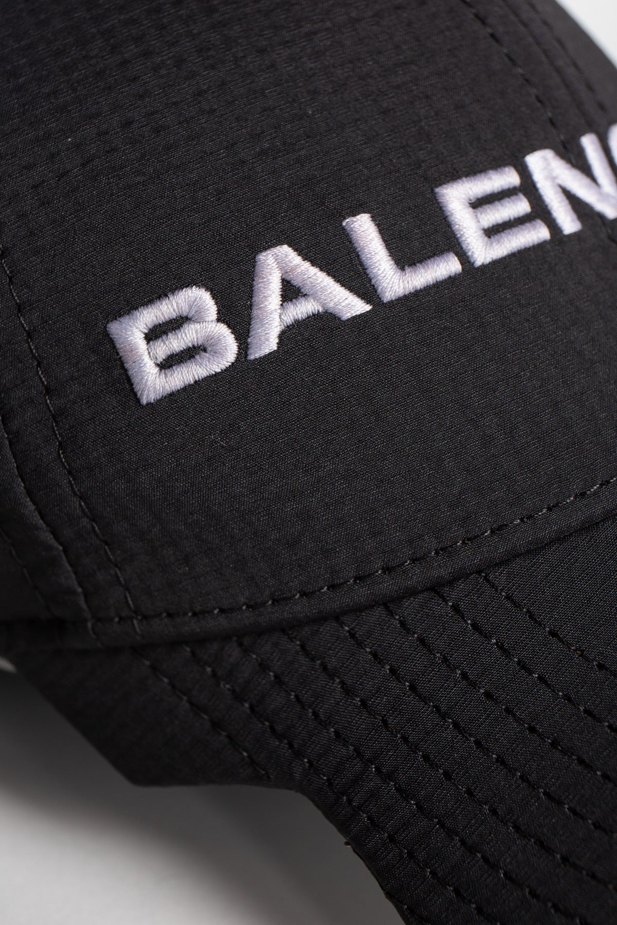 BALENCIAGA | LOGO CAP - Image 4