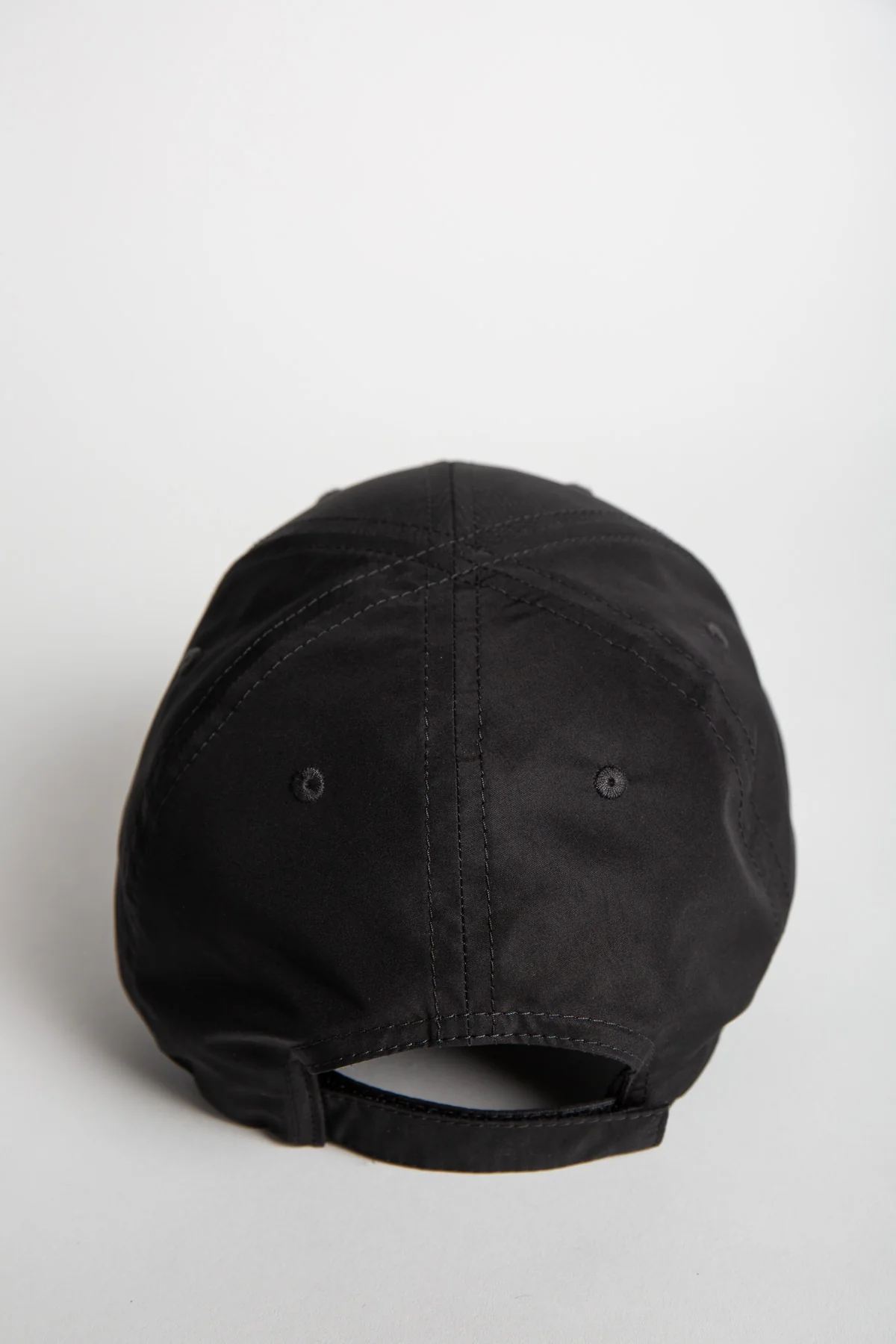 BALENCIAGA | PERFORATED WEBS CAP - Image 3