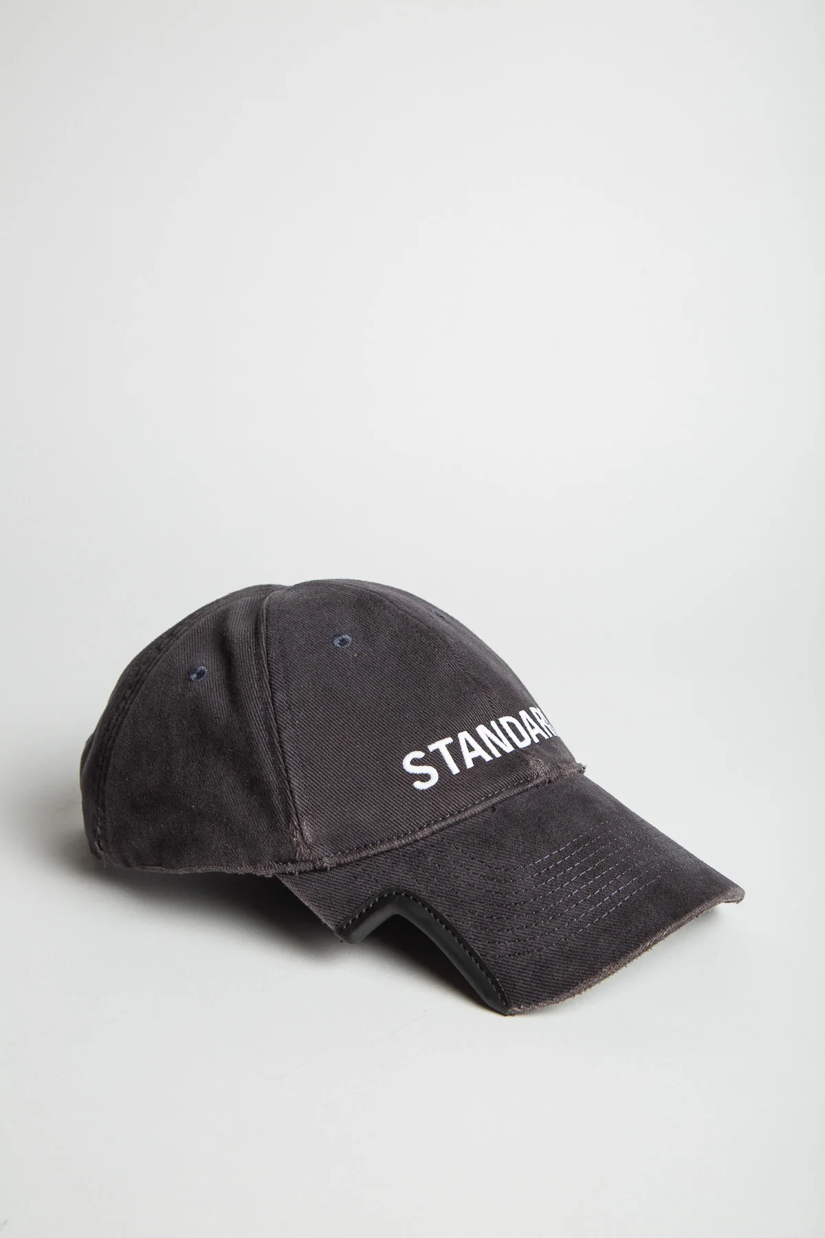 BALENCIAGA | STANDARD CAP - Image 2