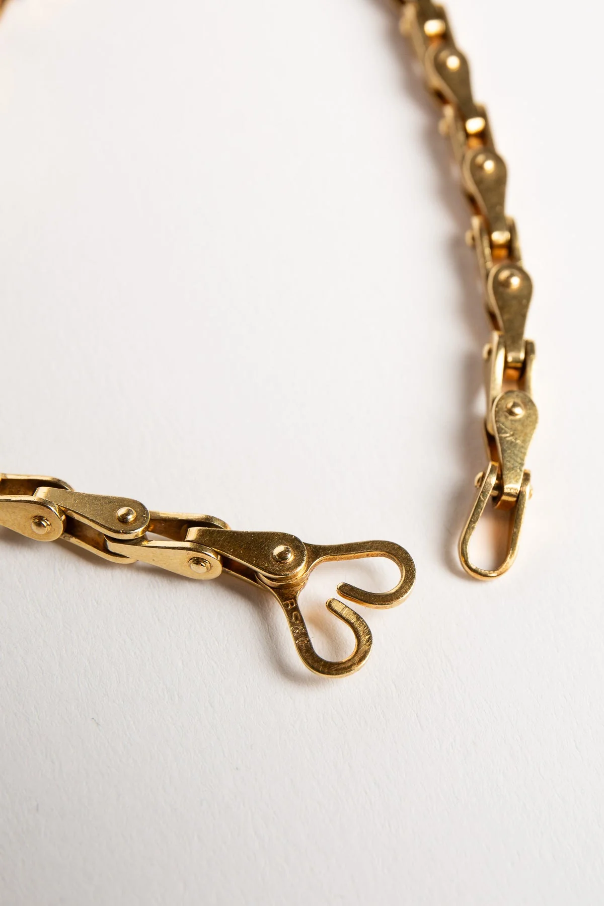 BLACK, STARR & FROST | VINTAGE 18K YELLOW GOLD BRACELET - Image 3
