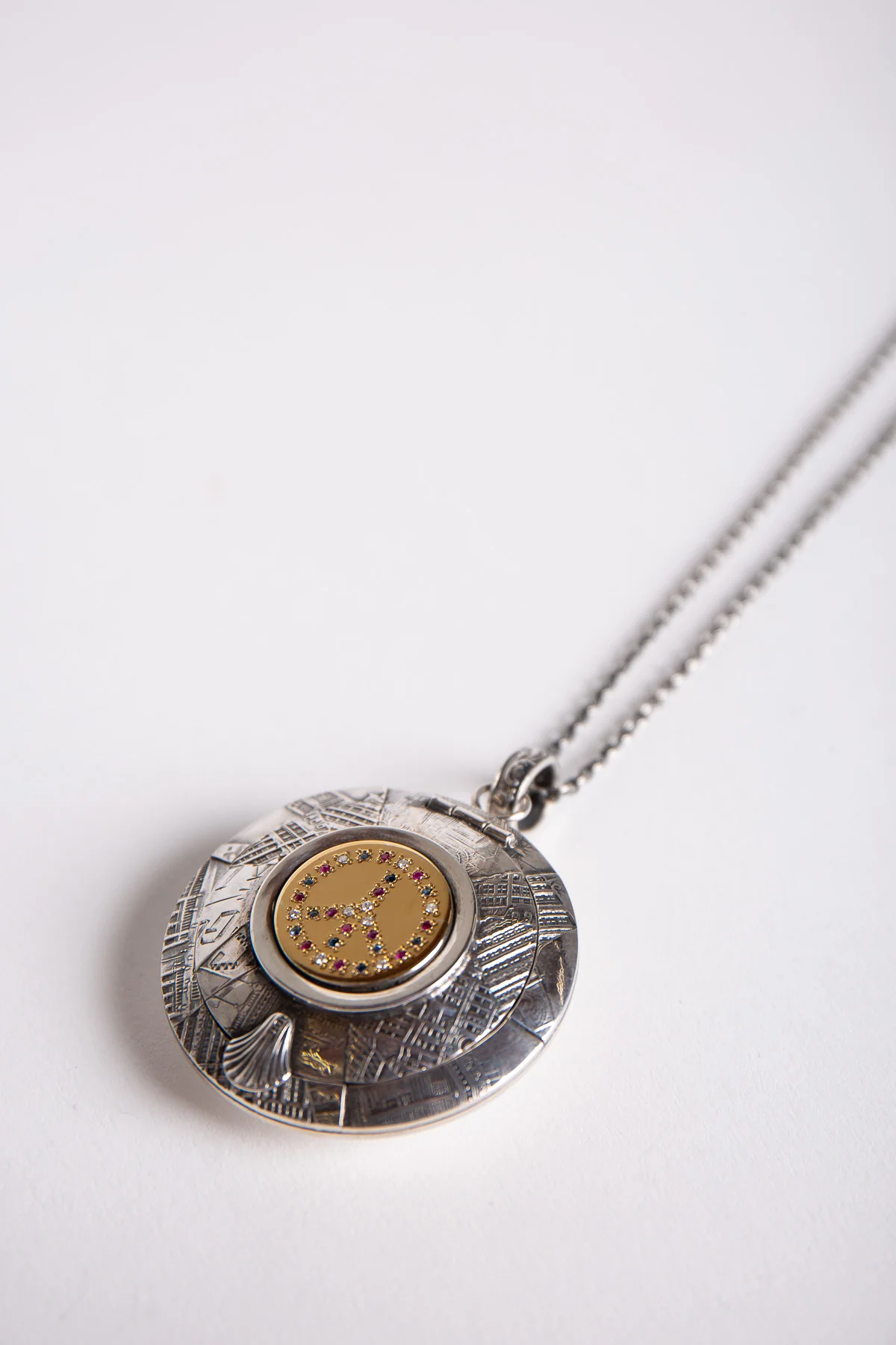 BLIND MAN TOGS | 18K YELLOW GOLD & SILVER TIFFANY&CO MIRROR DOUBLE PEACE NECKLACE - Image 4