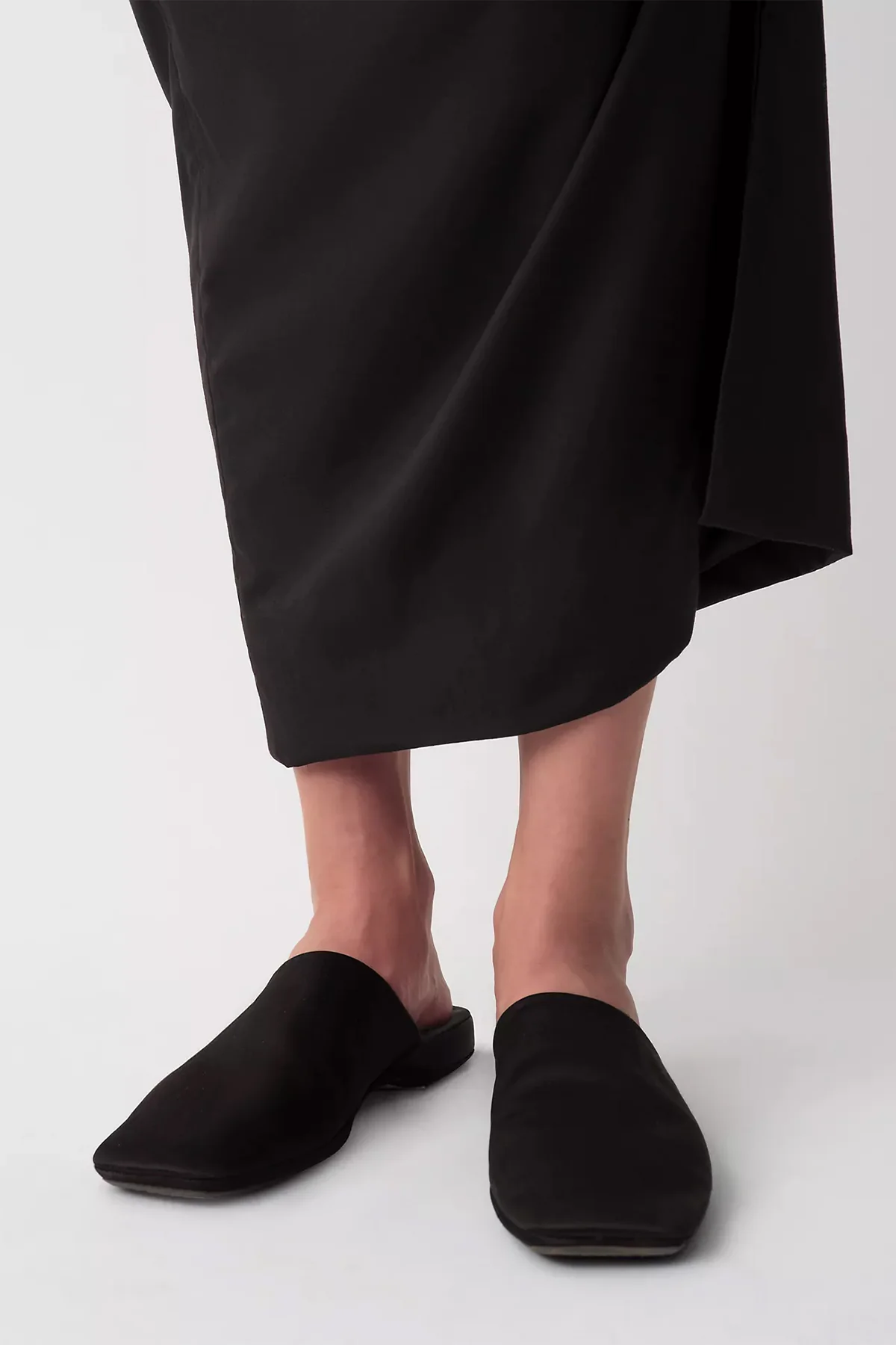 CALVIN KLEIN | HUGH SILK SATIN SLIPPERS - Image 6