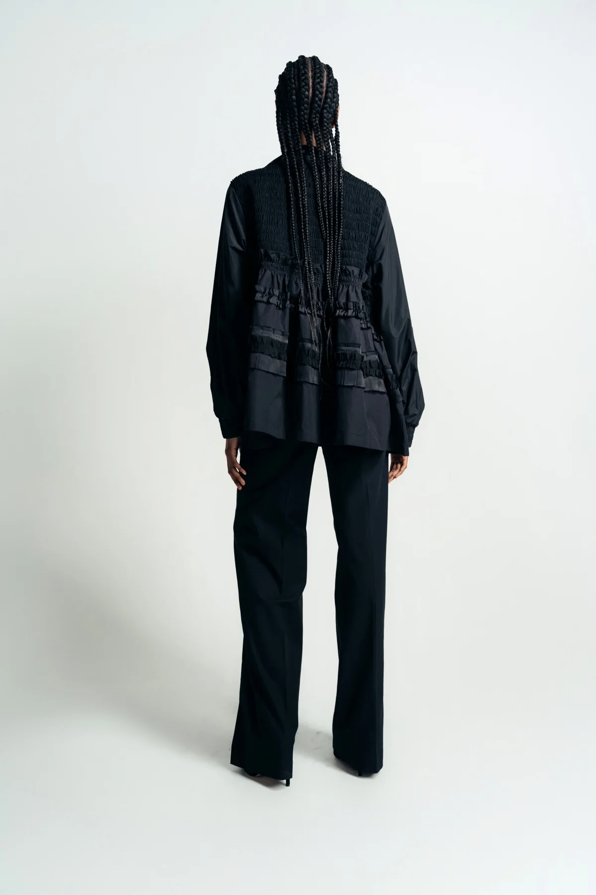 CAROLINE HU | BLUE FLOWERS SMOKING JACKET - Image 4
