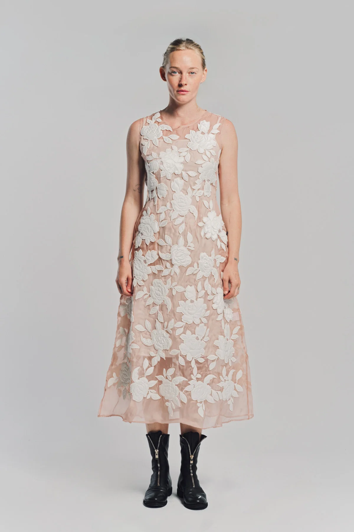 CAROLINE HU | FLORAL QUILTED ORGANZA DRESS - Image 2