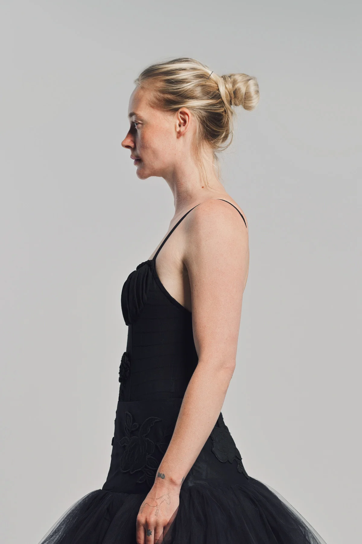 CAROLINE HU | ROSES EMBROIDERED BODYSUIT - Image 3