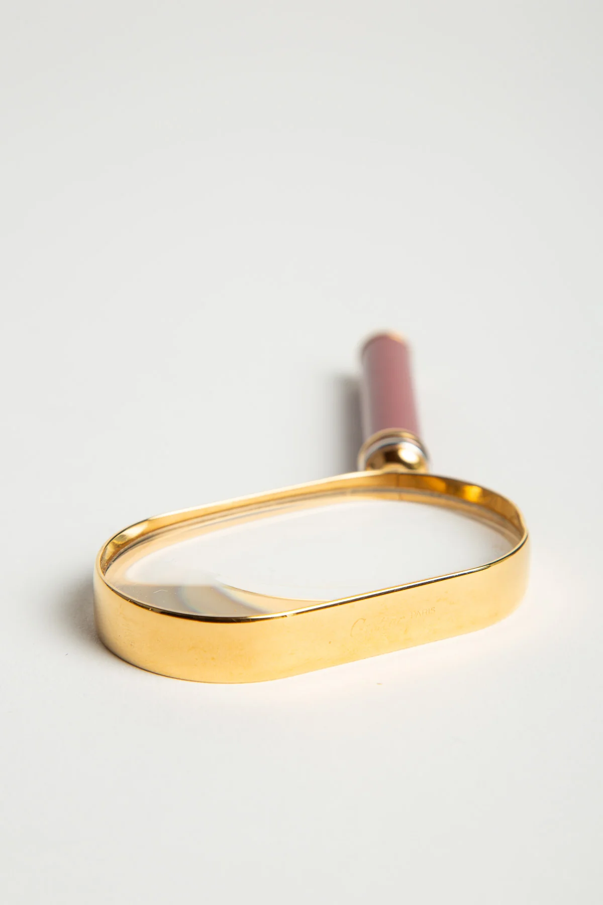 CARTIER | 1985 ENAMELED METAL MAGNIFYING GLASS - Image 2