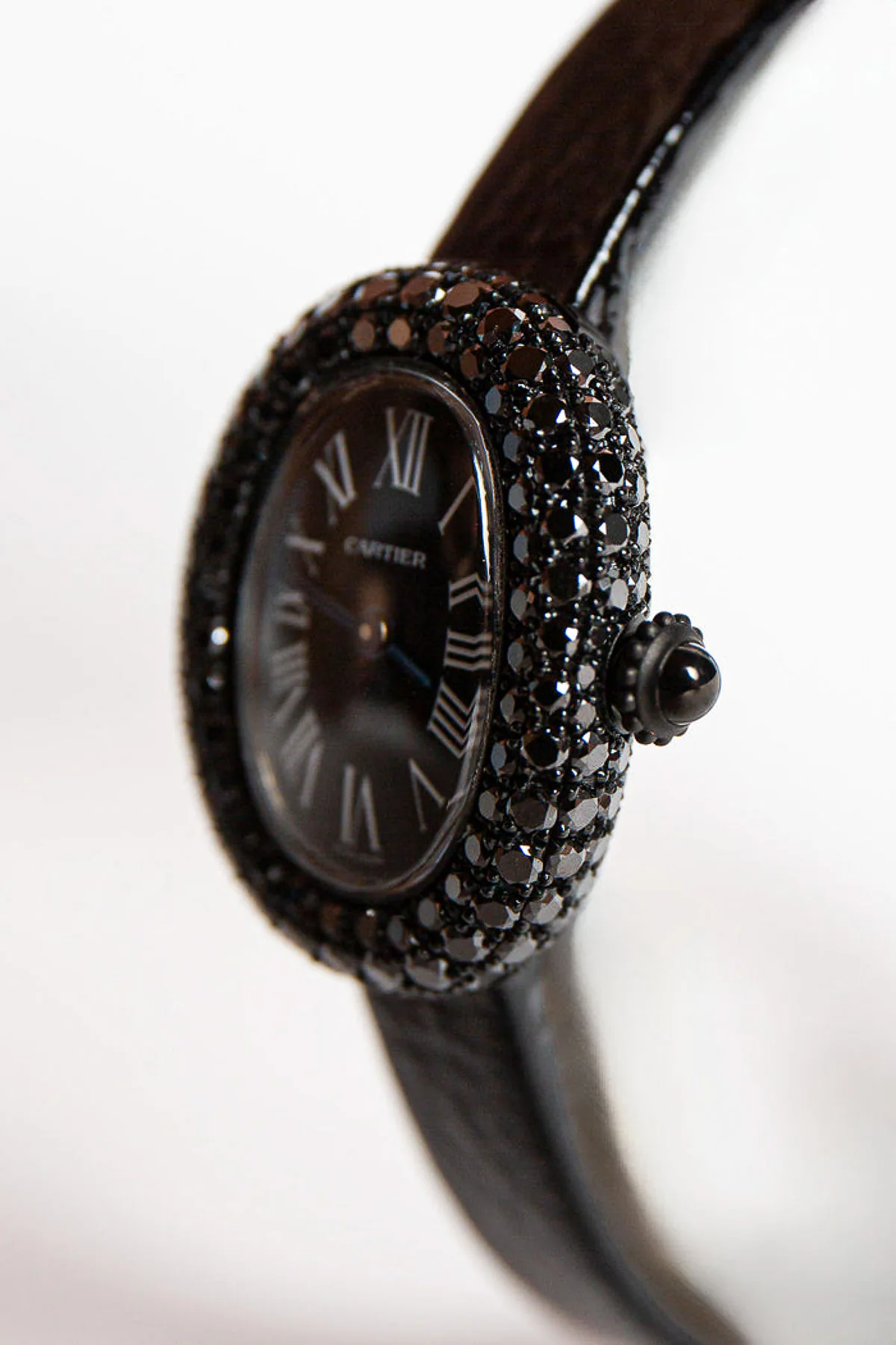 CARTIER | BAIGNOIRE WATCH WITH BLACK DIAMOND BEZEL - Image 2