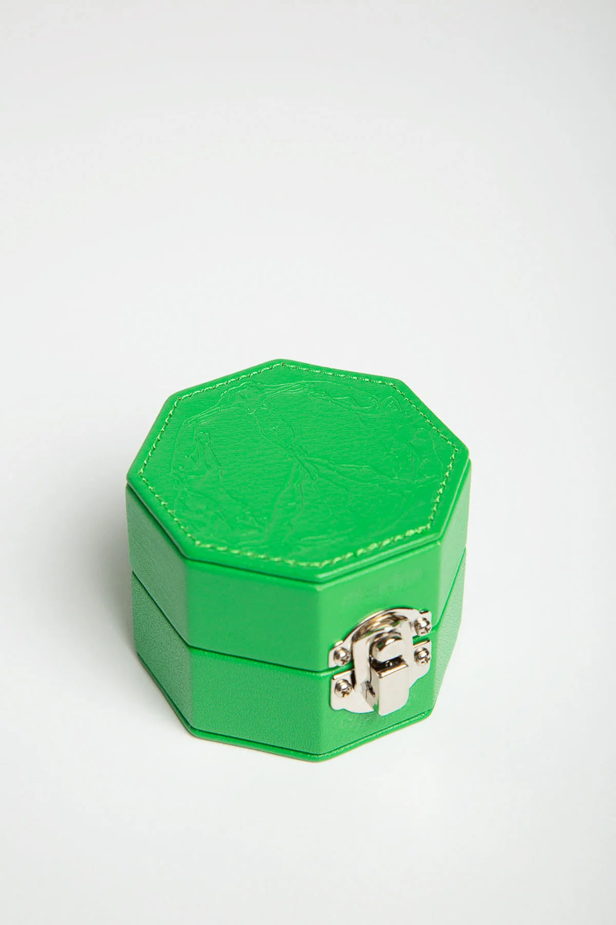 CHEMIST | WHITE GOLD L FACE 69 RING - Image 4