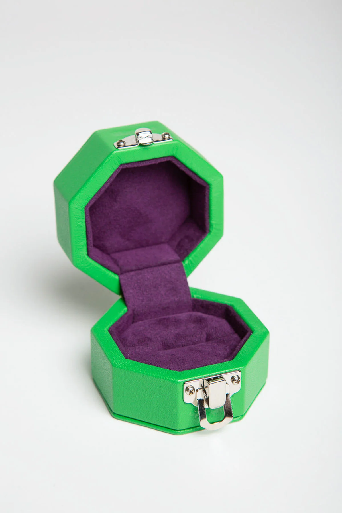 CHEMIST | WHITE GOLD L FACE 69 RING - Image 5