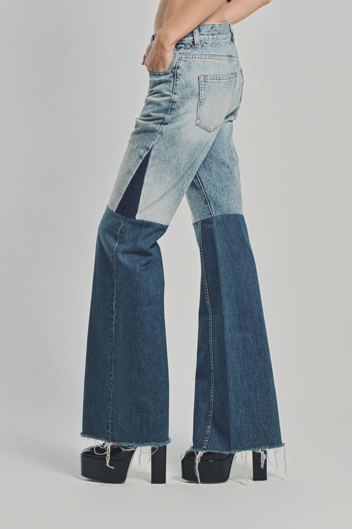 CHLOÉ | FLARED PATCHWORK JEANS - Image 3