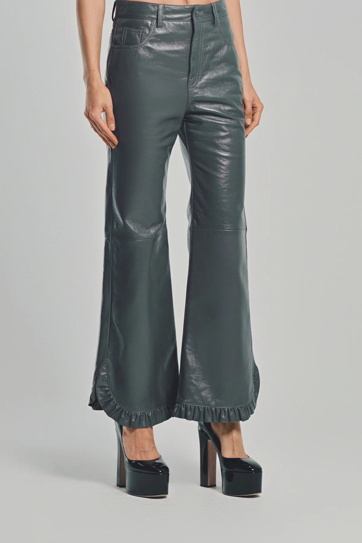 CHLOÉ | RUFFLED FLARED PANTS IN LEATHER - Image 3