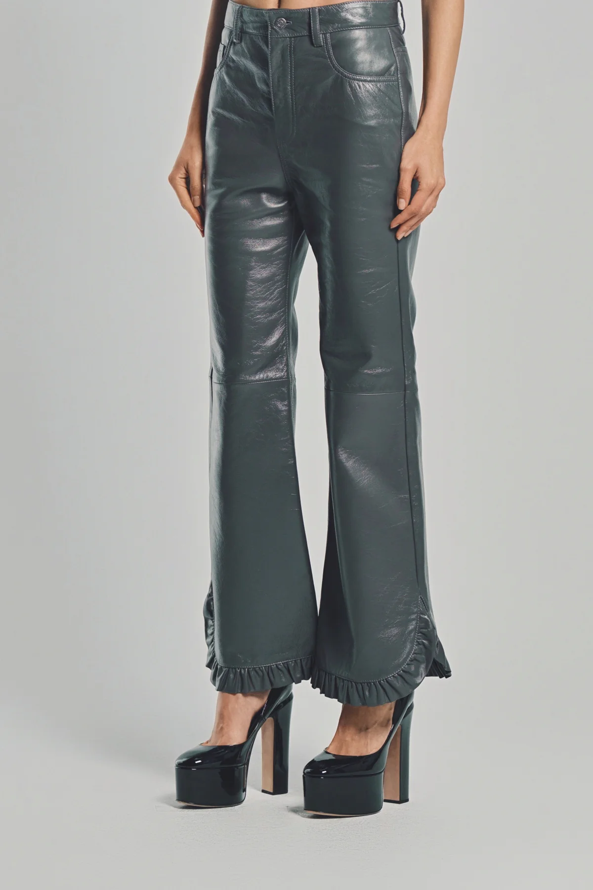 CHLOÉ | RUFFLED FLARED PANTS IN LEATHER - Image 5