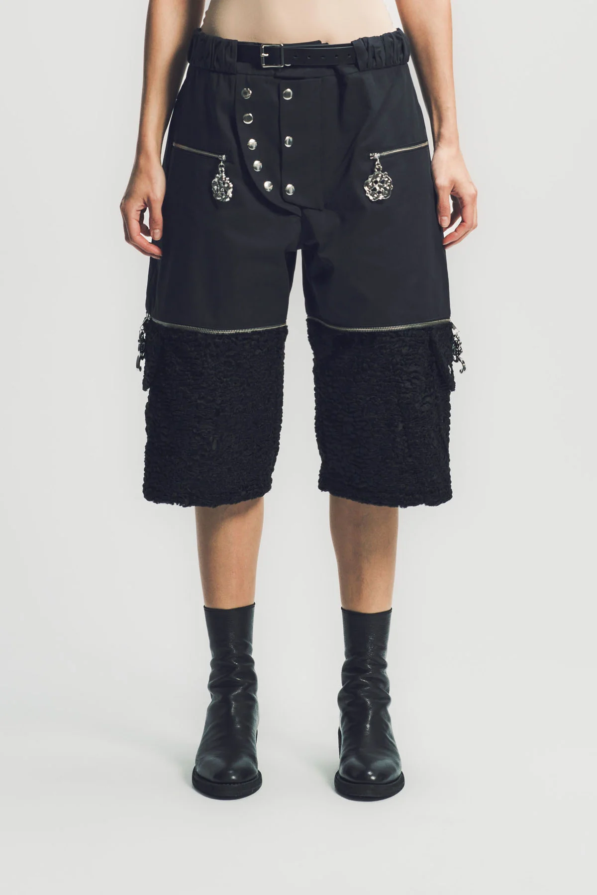 CHOPOVA LOWENA | EXTENSION SHORTS - Image 2