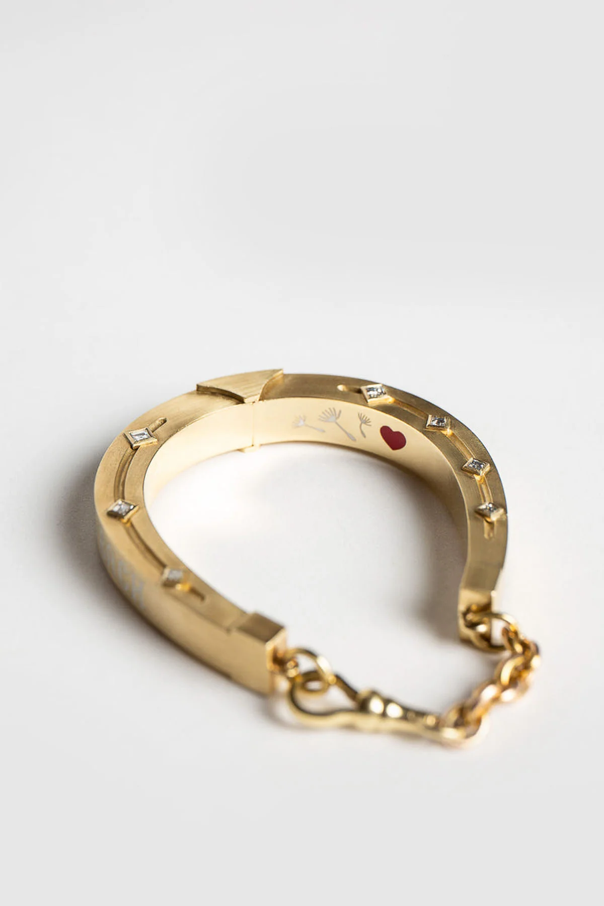 CIRCA 1700 | LOVE AND LUCK HORSESHOE CUFF BRACELET - Image 4