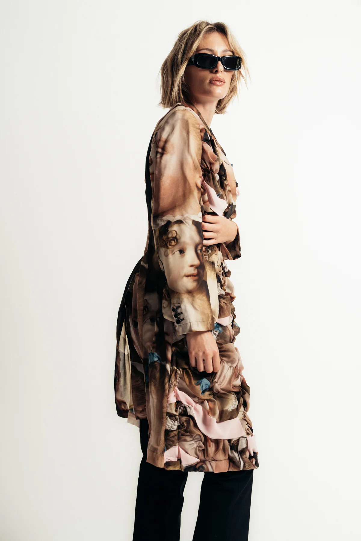 COMME DES GARCONS | ESTER FACE PRINT COAT - Image 3