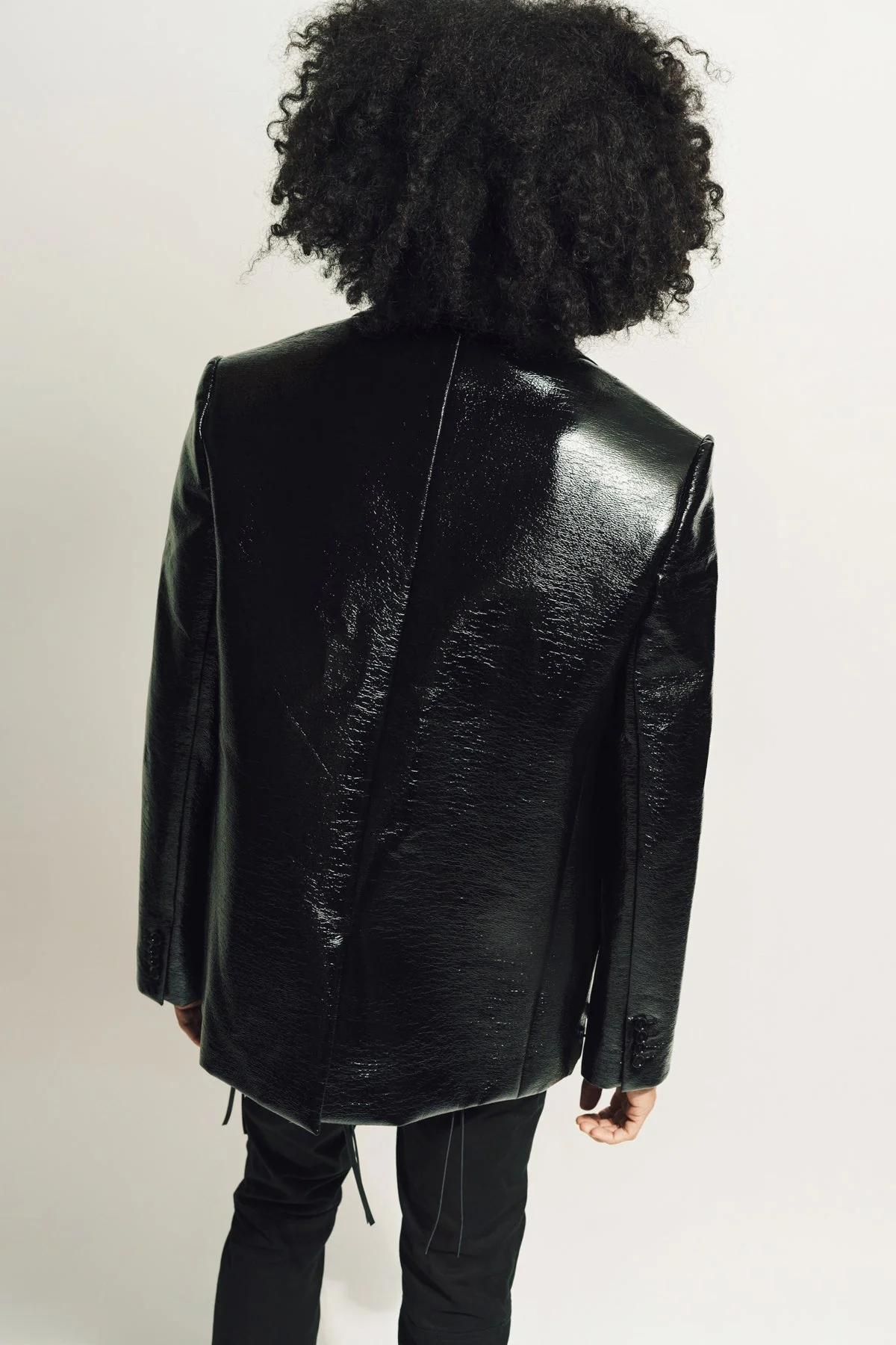 COURRÈGES | ZIPPED SLEEVES VINYL TAILORED JACKET - Image 4