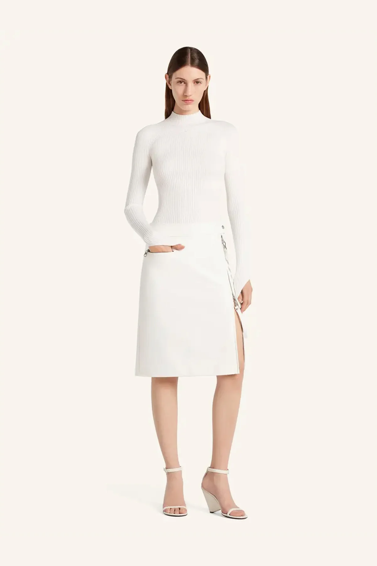 COURRÈGES | ZIPPED VINYL SKIRT - Image 2
