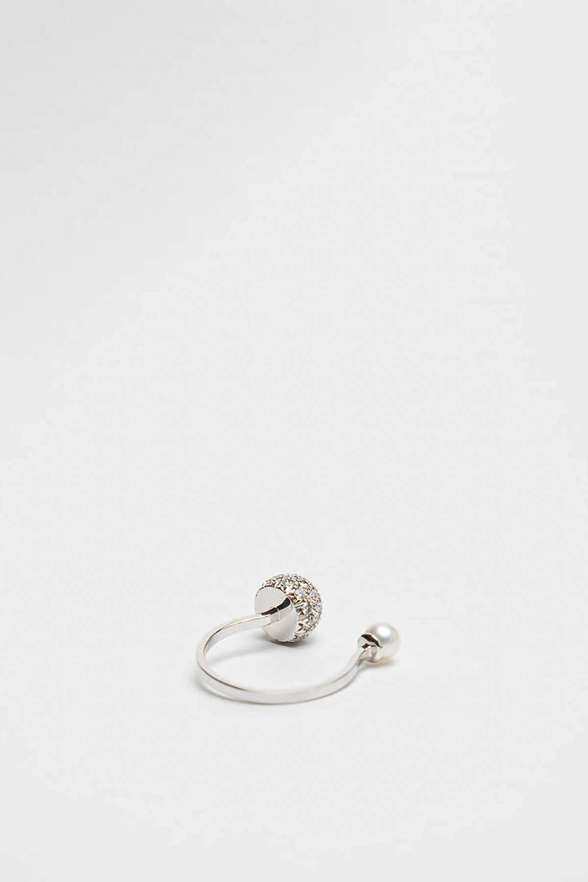 DELFINA DELETTREZ | SPHERE DIAMOND PEARL RING - Image 3