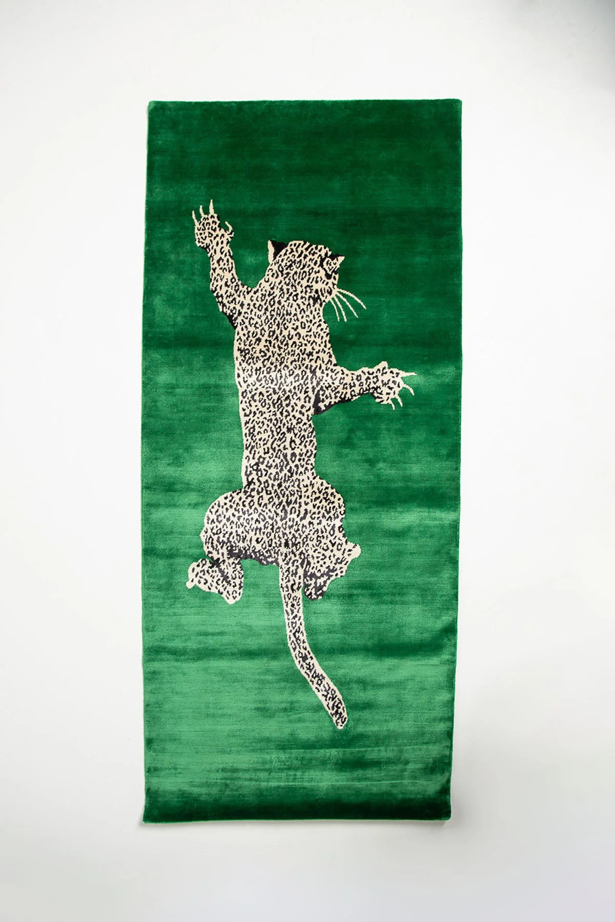 DIANE VON FURSTENBERG | 2014 CUSTOM CLIMBING LEOPARD RUG - LEFT