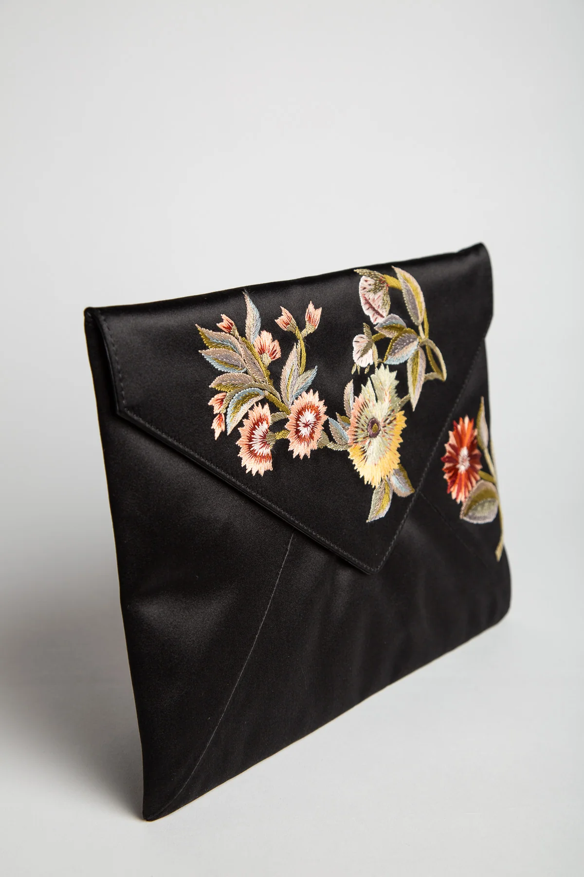 DRIES VAN NOTEN | EMBROIDERED FABRIC CLUTCH - Image 3