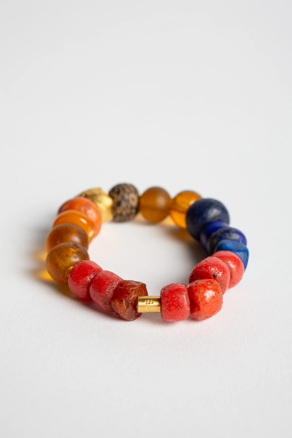 ELI HALILI | YELLOW GOLD CORAL, LAPIS, & AMBER BRACELET - Image 3