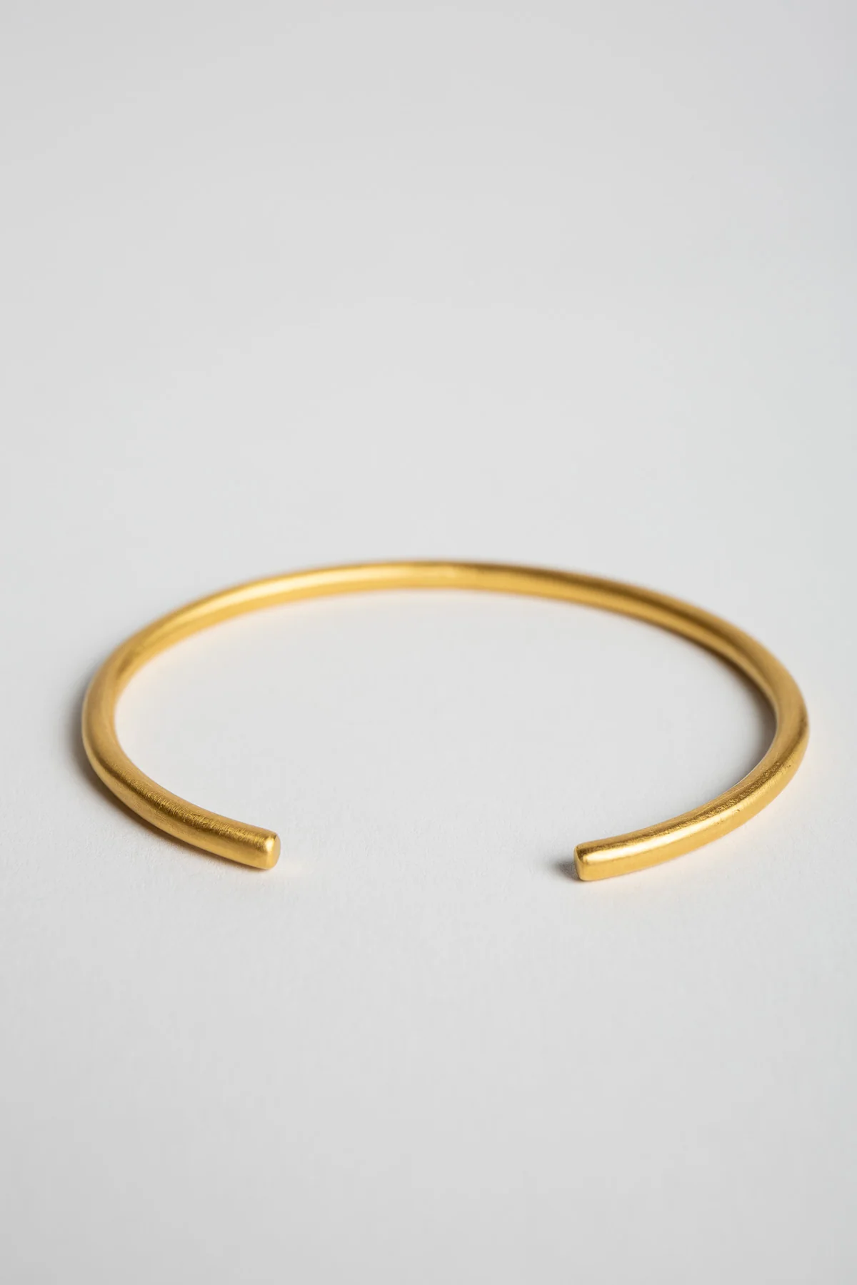 ELI HALILI | YELLOW GOLD OVAL BRACELET - Image 3