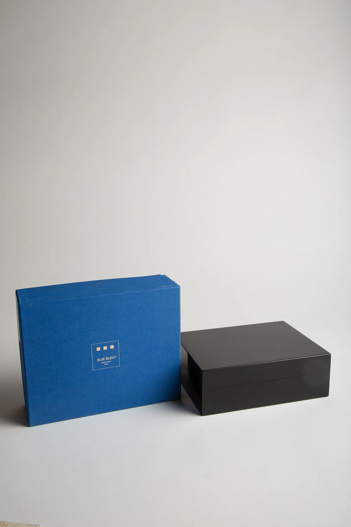 ELIE BLEU | GAME BOX - Image 4