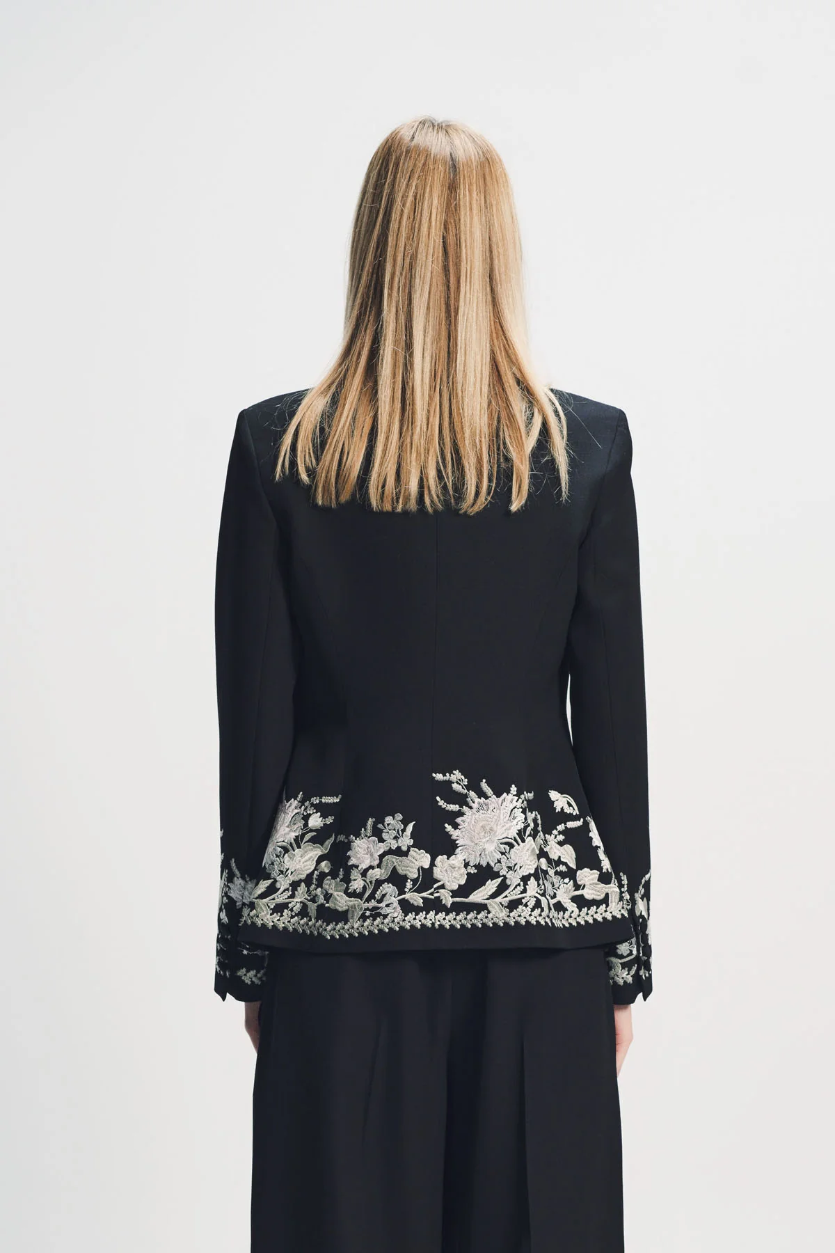 ERDEM | EMBROIDERED GRAIN DE POUDRE FITTED BLAZER - Image 4