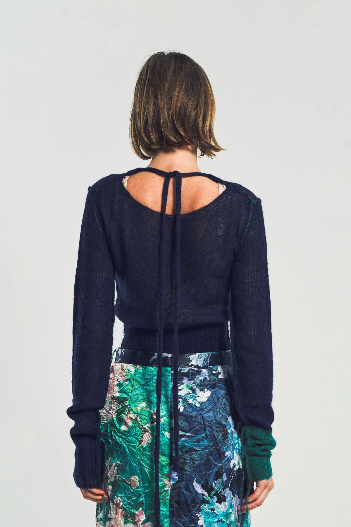 ERDEM | FLORAL DETAIL OPEN STITCH CROPPED JUMPER - Image 4